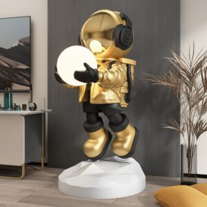 Modern Art Home Decor Astronaut Statue Resin Crafts Fashion Sculpture Creative Corridor Light Indoor Floor Decoration