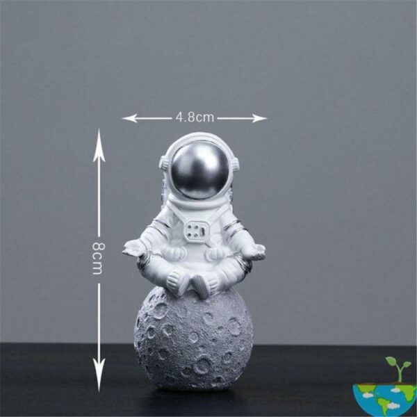 Resin Material Astronauts Ornaments Universal Cell Phone Stand Holder Bracket Gift Toys Home Office Desk Decoration 4